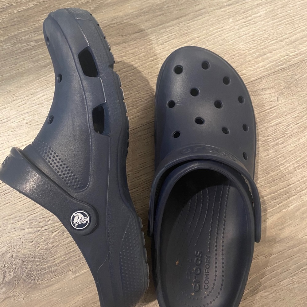 Crocs